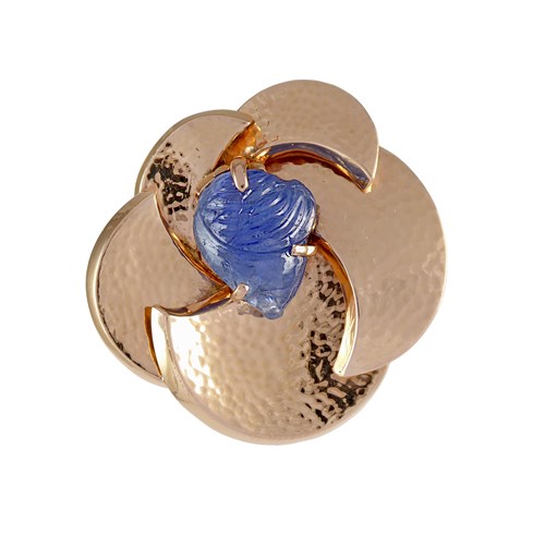 Art Deco rose gold and carved sapphire flowerhead brooch by Cartier, the stylised design of rosette form,